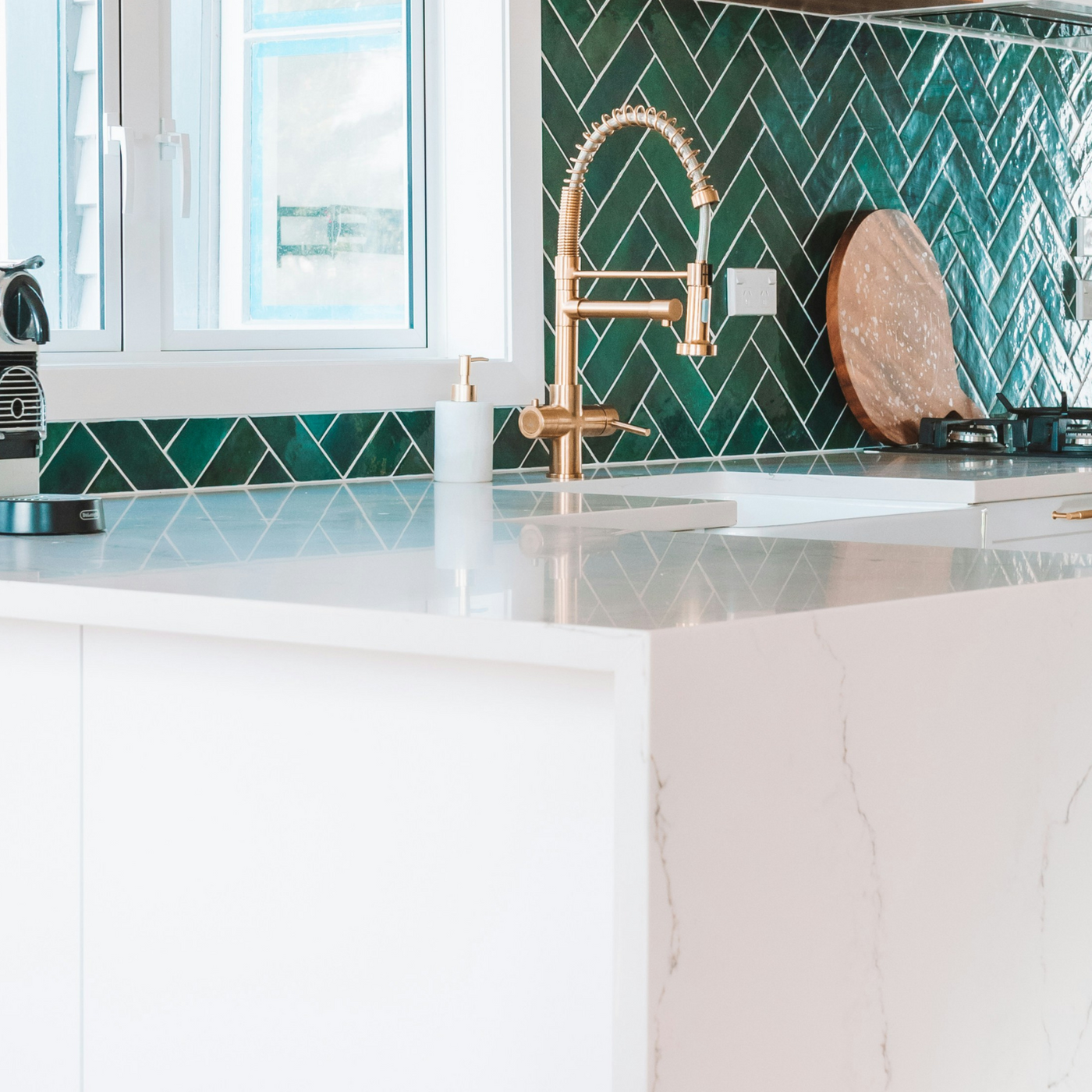 Installer un évier sous plan