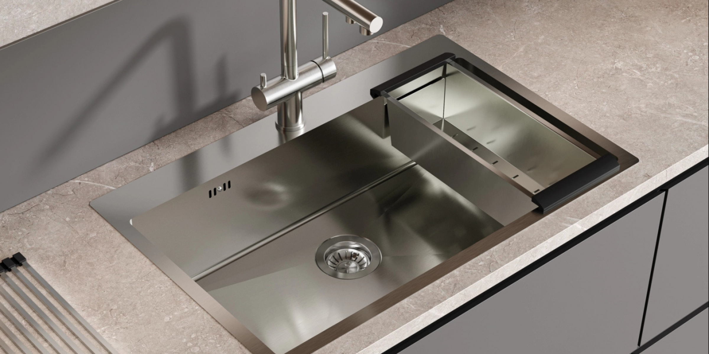 Pratique et résistant, l’évier LUNY en inox lisse (790x505 mm) s’intègre parfaitement aux cuisines contemporaines.