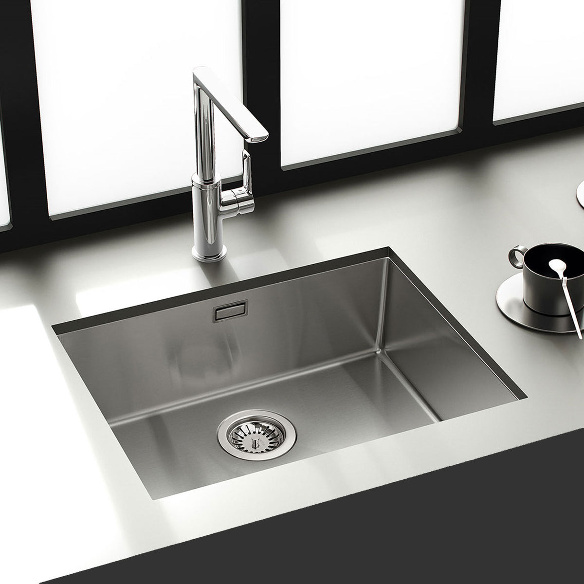 Evier sous-plan inox lisse VIBRATO Luisina 1 bac 570x450 mm