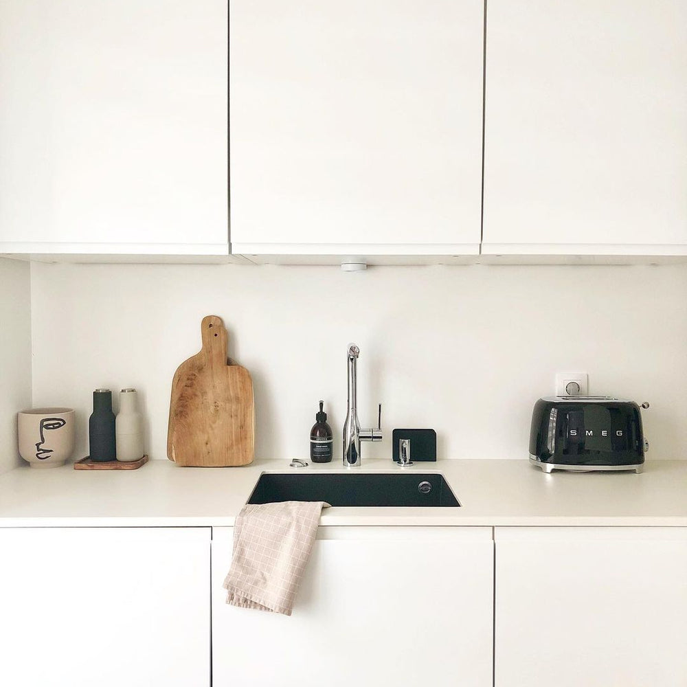 Évier sous-plan granit noir moucheté Luisina QUADRILLE 1 bac 540x440