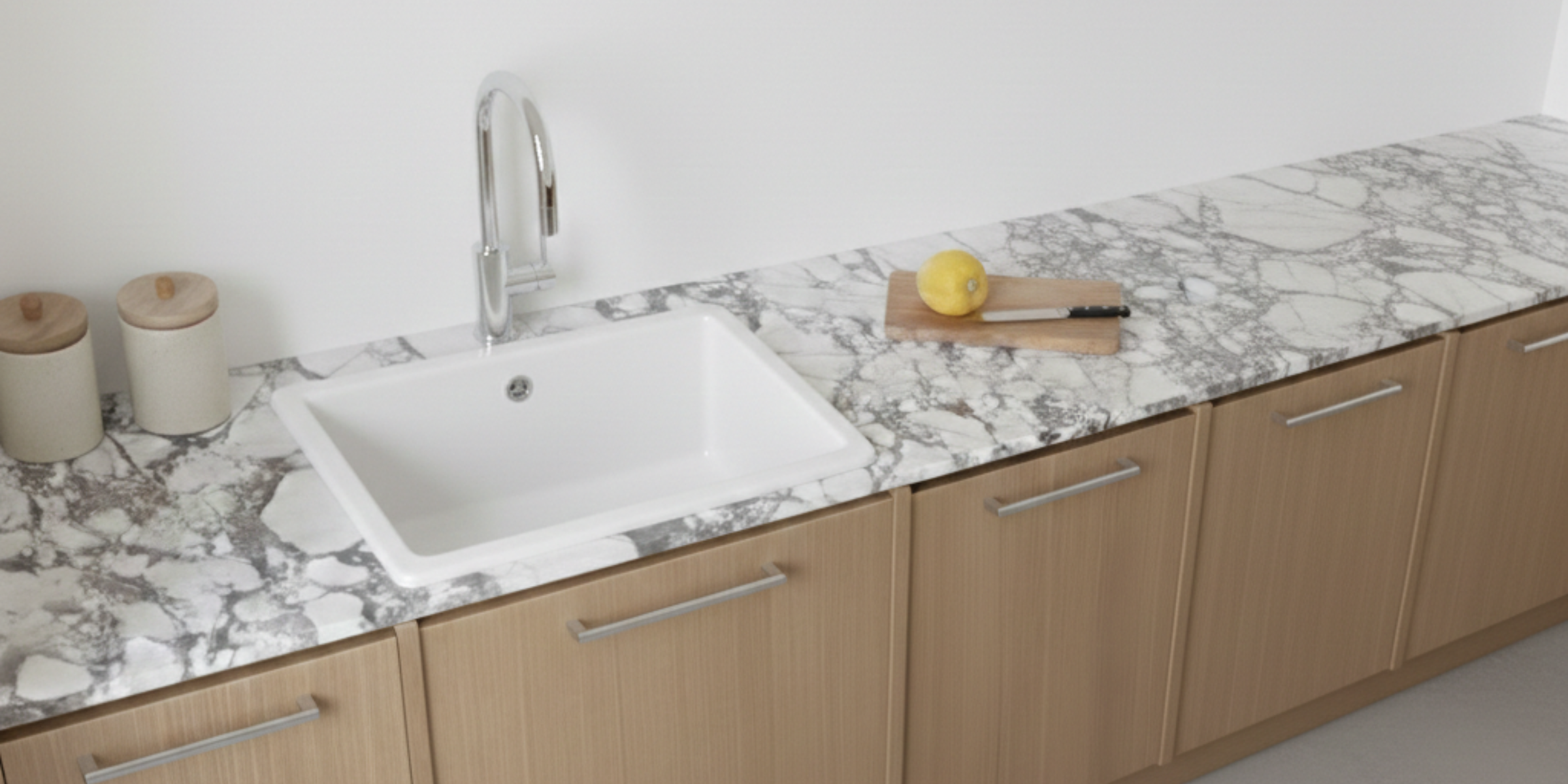 Évier céramique blanc VitrA ARKITEKT 1 bac, matériau noble et durable offrant une clarté exceptionnelle à votre cuisine.