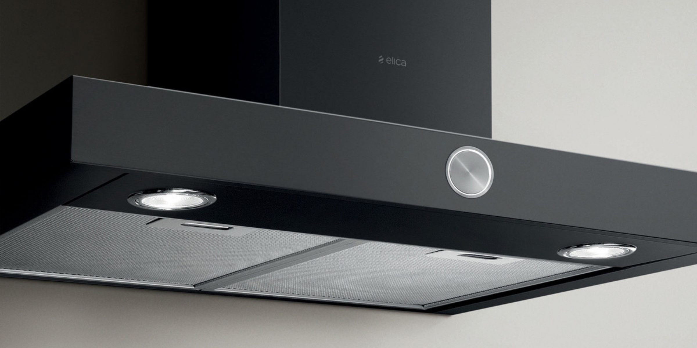 Hotte cuisine Elica murale LOL noire 60 cm