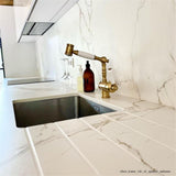 Robinet douchette vintage vieux bronze Chambord ADELIN