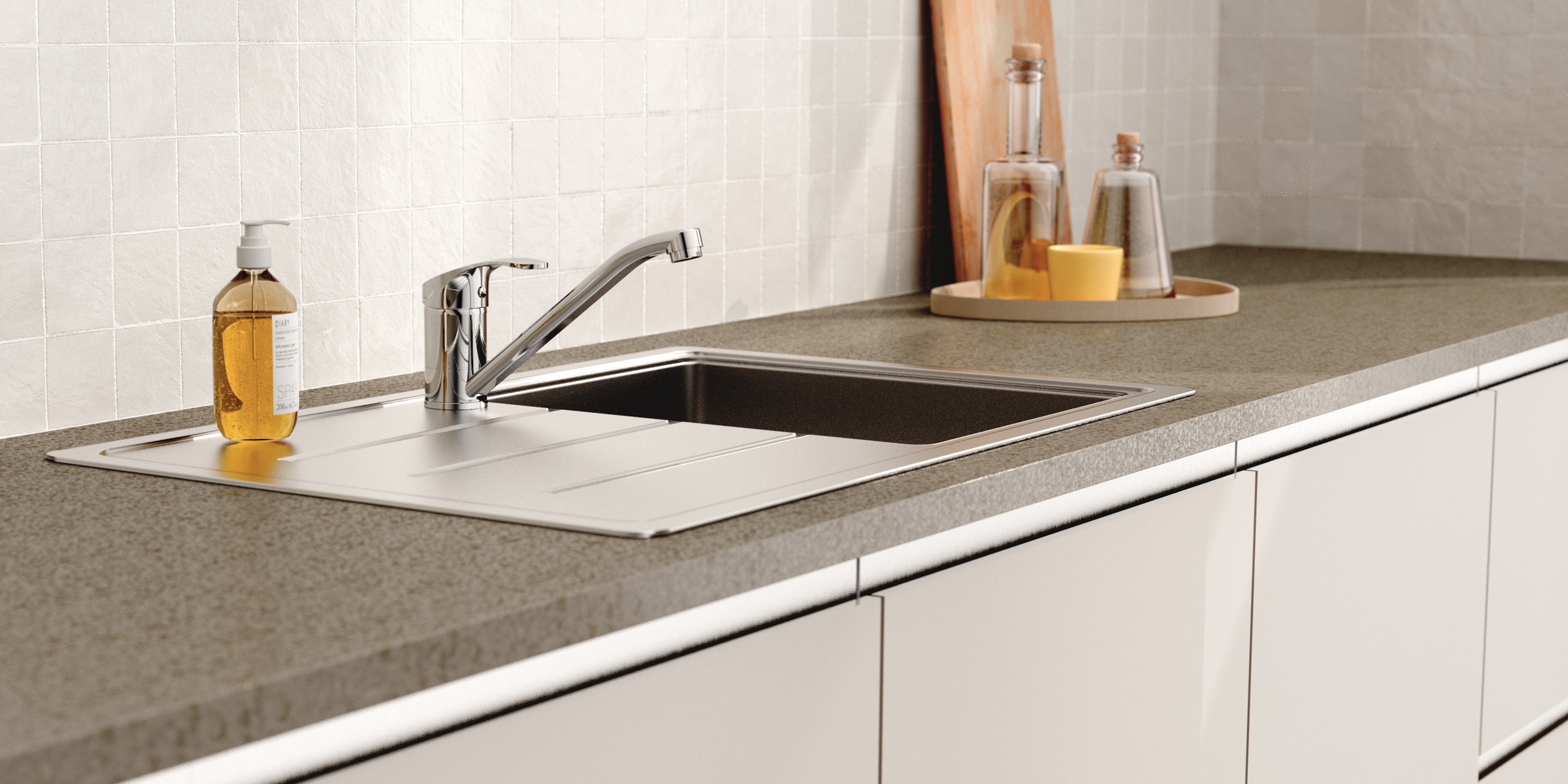 Robinet K1 chromé, mitigeur pratique et design sobre.