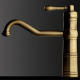 Robinet vintage vieux bronze Chambord AUBIN