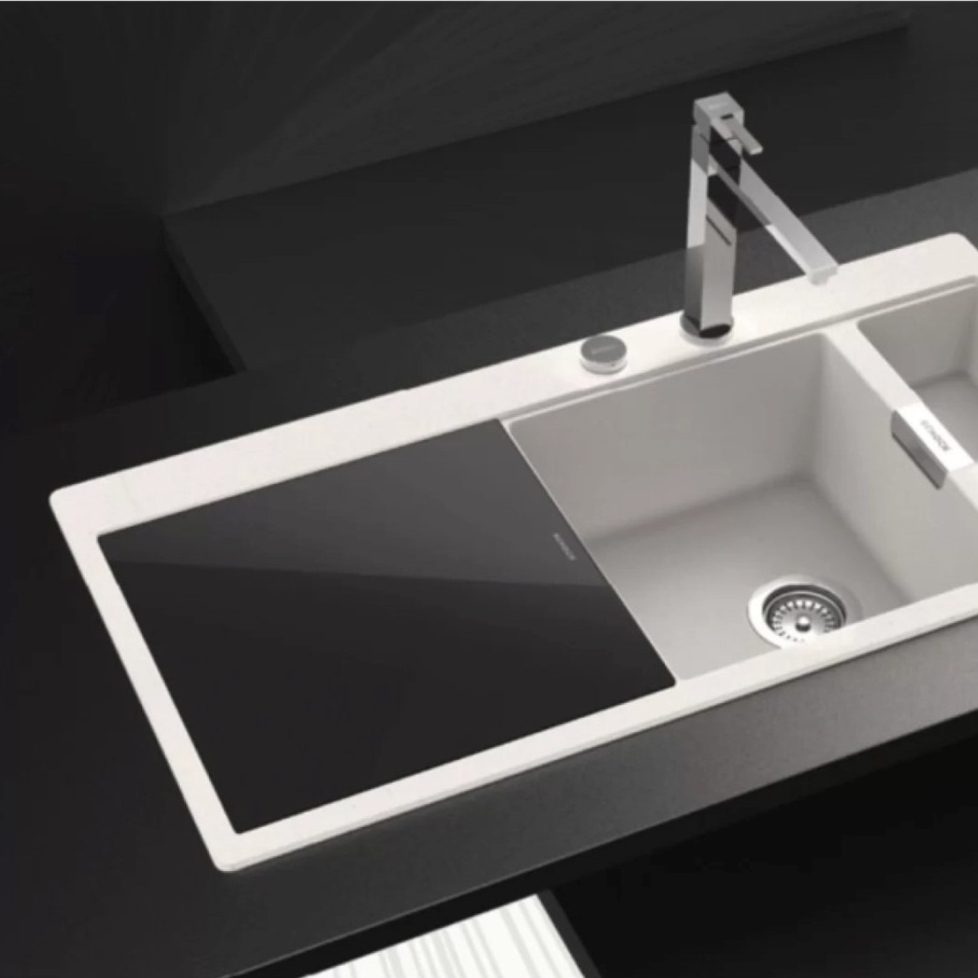 Planche à découper Schock en verre noir DIANE