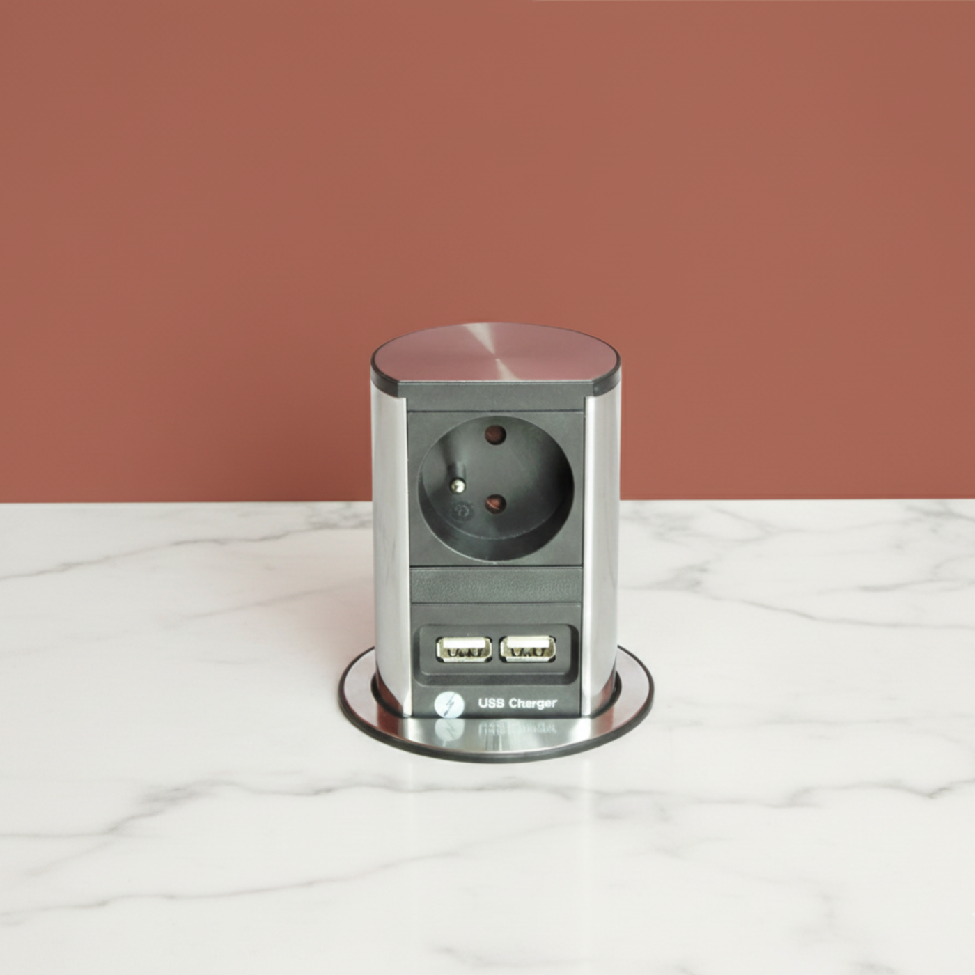 Prise plan de travail SUTTON - Bloc 1 prise rétractable + 2 USB-A inox brossé