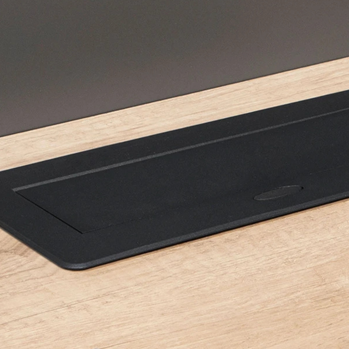 Prise plan de travail BRUME ouverture automatique - Bloc 2 prises + USB-A + USB-C rétractable noir