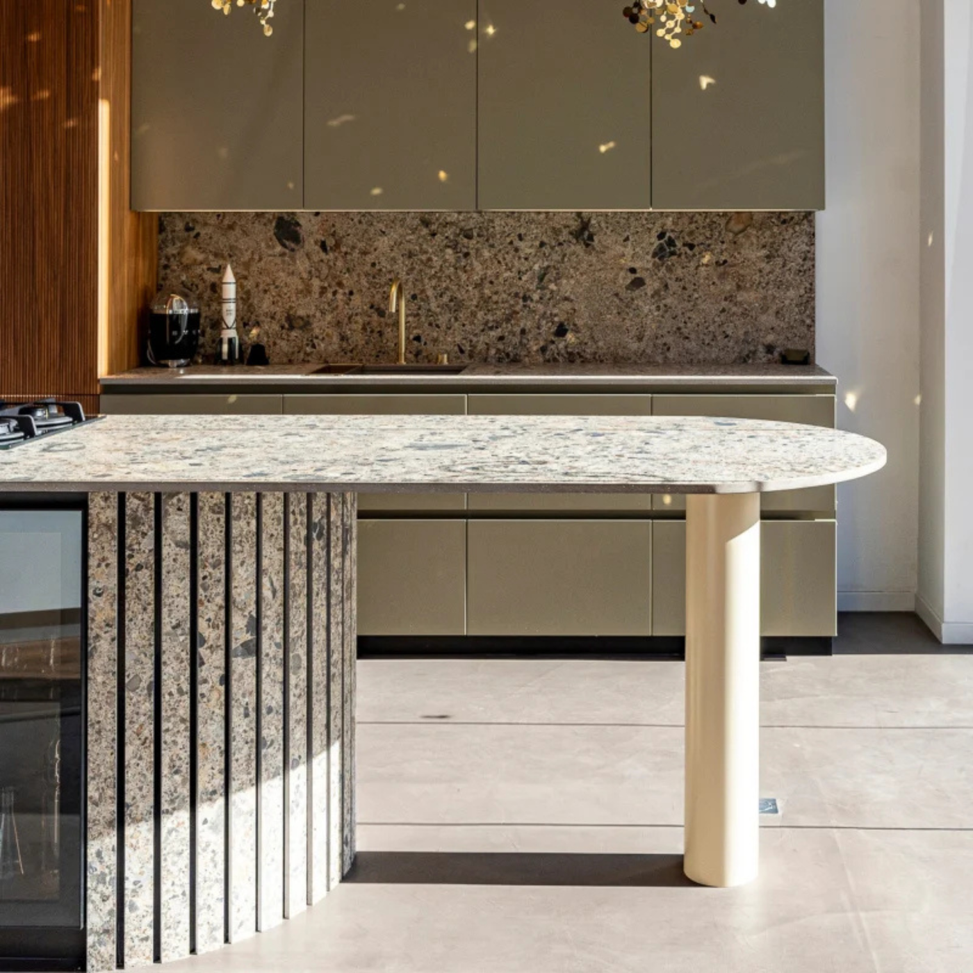 Pied plan de travail colonne RAPHAEL en acier tube Rond droit large Crème H 90 x l 16 cm