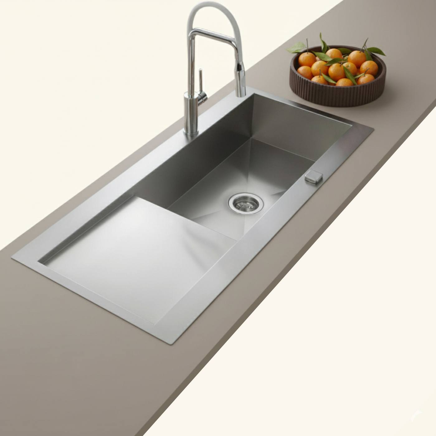 Évier inox lisse RIKAS 1 très grand bac 1 égouttoir