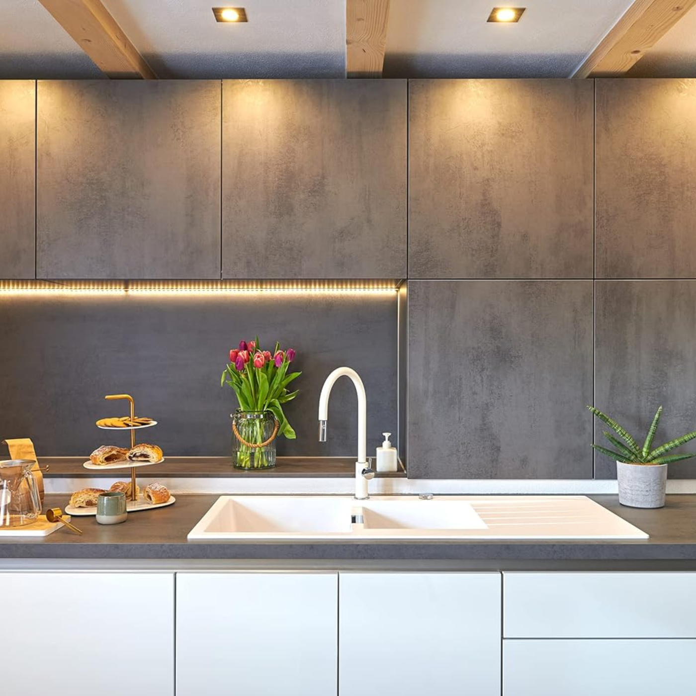 Robinet Douchette Schock HEKATE blanc